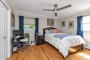 146 St Marks Pl, Massapequa, NY 11758 - Photo 11