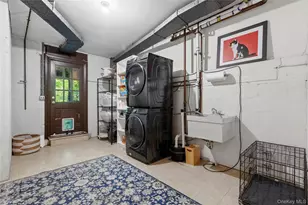 2 Sherwood Pl, Scarsdale, NY 10583 - Photo 37