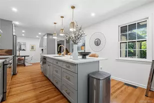 2 Sherwood Pl, Scarsdale, NY 10583 - Photo 11
