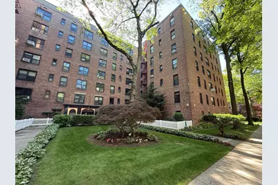 83-20 98 Street #2P, Woodhaven, NY 11421 - Photo 1