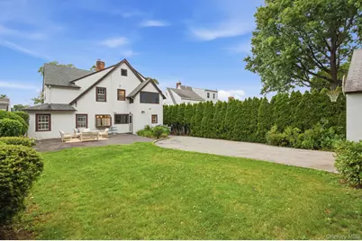 73 Greenridge Avenue, White Plains, NY 10605 - Photo 37