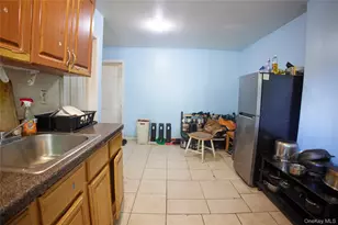 243 Crescent, Brooklyn, NY 11208 - Photo 29