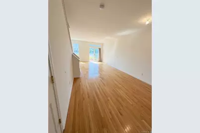 213 River View Drive, Poughkeepsie, NY 12601 - Photo 5