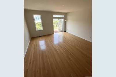 213 River View Drive, Poughkeepsie, NY 12601 - Photo 7