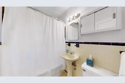 52-21 39th Road #2A, Woodside, NY 11377 - Photo 11