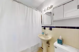 52-21 39th Rd, Woodside, NY 11377 - Photo 11