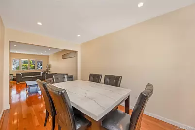 426 N Corona Avenue #7, Valley Stream, NY 11580 - Photo 5