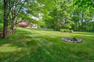 1019 Benjamin Vankeuren Dr, Pine Bush, NY 12566 - Photo 41