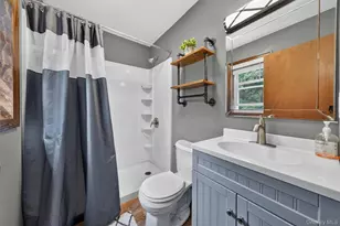 1019 Benjamin Vankeuren Dr, Pine Bush, NY 12566 - Photo 23