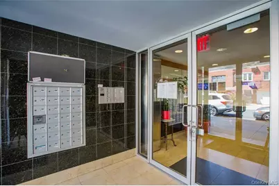 7836 46th Avenue #3D, Elmhurst, NY 11373 - Photo 3
