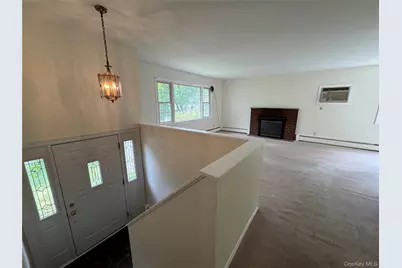 11 Lynbrook Road, Poughkeepsie, NY 12603 - Photo 7