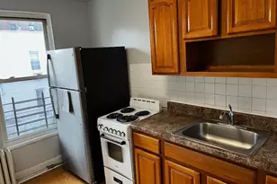 88-10 170th St, Jamaica, NY 11432 - Photo 3