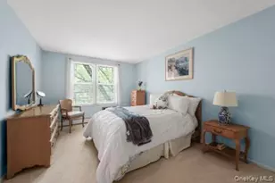 42-30 Douglaston Pkwy, Douglaston, NY 11363 - Photo 9