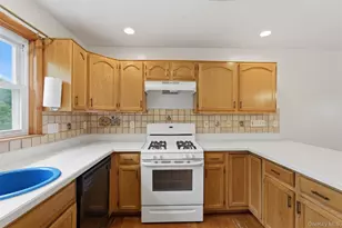 200 North St, Newburgh, NY 12550 - Photo 7