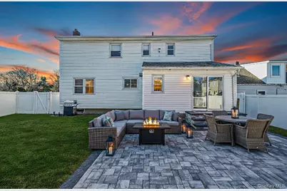 2415 Babylon Turnpike, Merrick, NY 11566 - Photo 19
