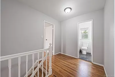 2415 Babylon Turnpike, Merrick, NY 11566 - Photo 13
