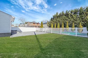2415 Babylon Turnpike, Merrick, NY 11566 - Photo 21