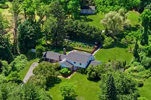 279 Hillcrest Ln, Upper Brookville, NY 11771 - Photo 3