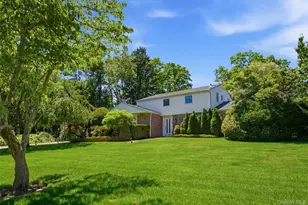 279 Hillcrest Ln, Upper Brookville, NY 11771 - Photo 3