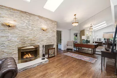 279 Hillcrest Lane, Upper Brookville, NY 11771 - Photo 11