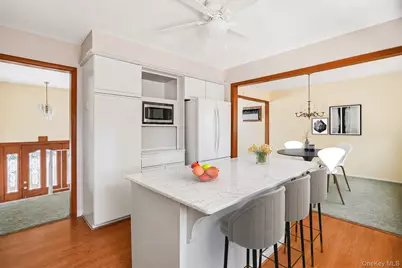 8 Ricky Lane, Poughkeepsie, NY 12601 - Photo 11
