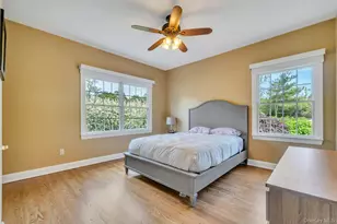 25 Yellow Top Ln, Smithtown, NY 11787 - Photo 29