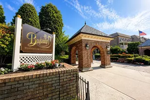 208-11 Estates Dr, Bayside, NY 11360 - Photo 17