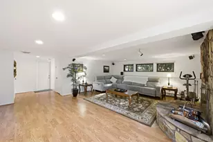 37 Windham Dr, South Huntington, NY 11746 - Photo 21