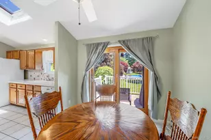 100 Donna Dr, Calverton, NY 11933 - Photo 25