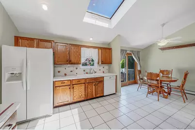 100 Donna Drive, Calverton, NY 11933 - Photo 27