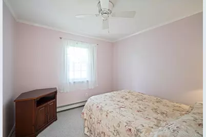 100 Donna Drive, Calverton, NY 11933 - Photo 33