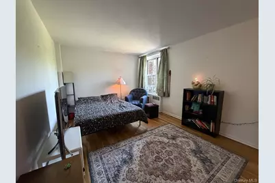 209-15 18th Avenue #4K, Bayside, NY 11360 - Photo 5