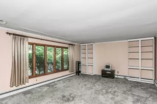 1 Duffy Ct, Northport, NY 11768 - Photo 3