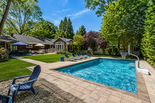 530 Woodcliff Dr, Mattituck, NY 11952 - Photo 5