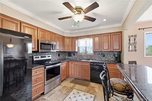 20 Elm St, Massapequa, NY 11758 - Photo 25