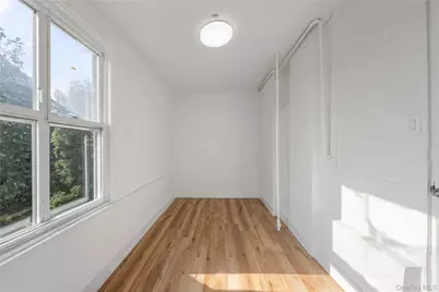 95 Buena Vista Avenue, Yonkers, NY 10701 - Photo 29