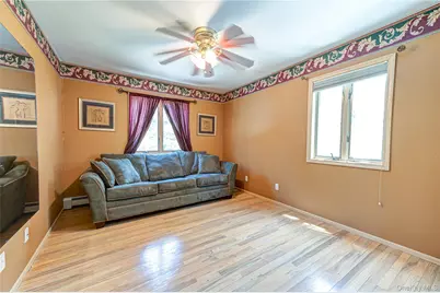 11 Annemarie Drive, Saint James, NY 11780 - Photo 27