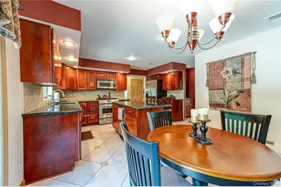 11 Annemarie Drive, Saint James, NY 11780 - Photo 13
