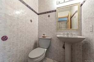 11 Annemarie Dr, Saint James, NY 11780 - Photo 21