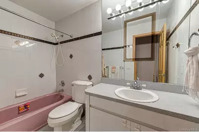 11 Annemarie Drive, Saint James, NY 11780 - Photo 29