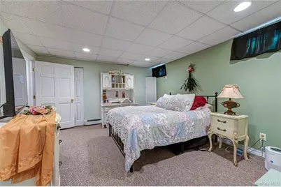11 Annemarie Drive, Saint James, NY 11780 - Photo 33