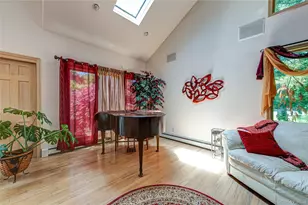 11 Annemarie Dr, Saint James, NY 11780 - Photo 7