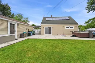 16 Harrow Ln, Levittown, NY 11756 - Photo 23