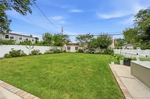 16 Harrow Ln, Levittown, NY 11756 - Photo 21