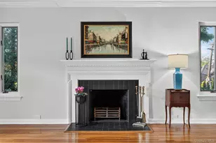 190 Sussex Dr, Manhasset, NY 11030 - Photo 7