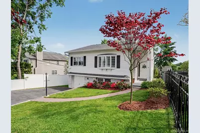 17 Gedney Way, White Plains, NY 10605 - Photo 1