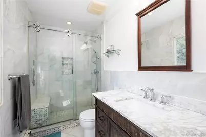 326 Lovell Street, Mahopac, NY 10541 - Photo 9
