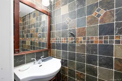 326 Lovell Street, Mahopac, NY 10541 - Photo 15
