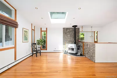 326 Lovell Street, Mahopac, NY 10541 - Photo 7