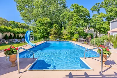 26 Harford Drive, Coram, NY 11727 - Photo 9